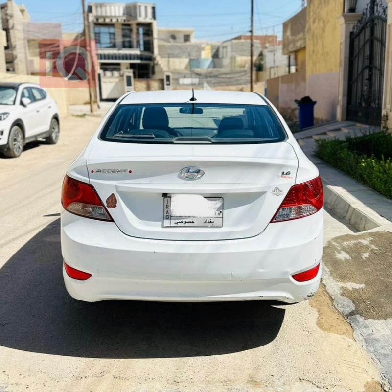 Hyundai Accent